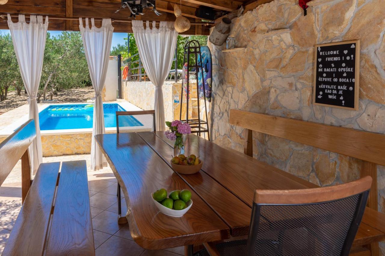 Plum Holiday home Kastel Stari