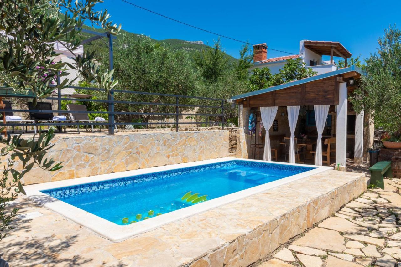 Holiday home Plum *